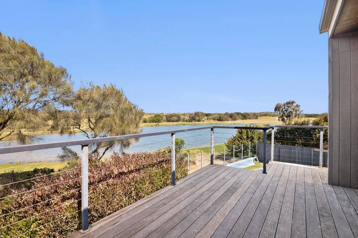 Luxury Sands Golf Escape with Pool and Views gallery image 2