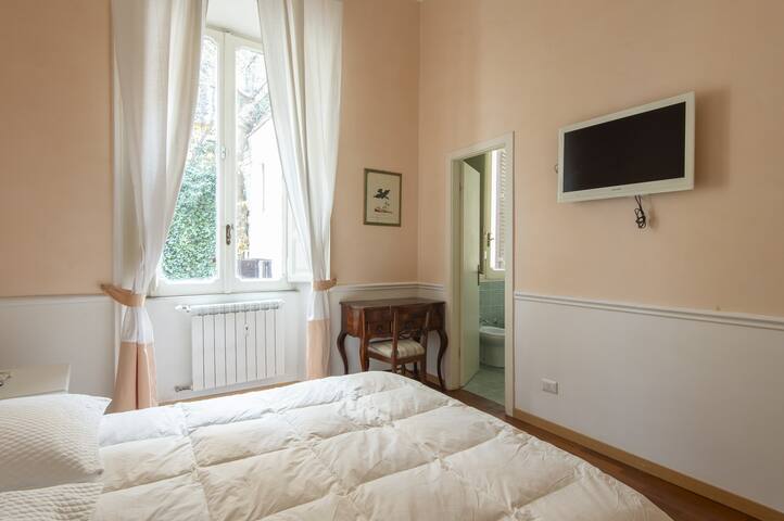 Vatican Luxury Three Bedroom Apartment gallery image 5