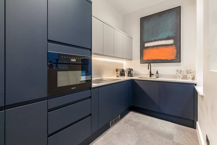 The Gallery – Kensington gallery image 5