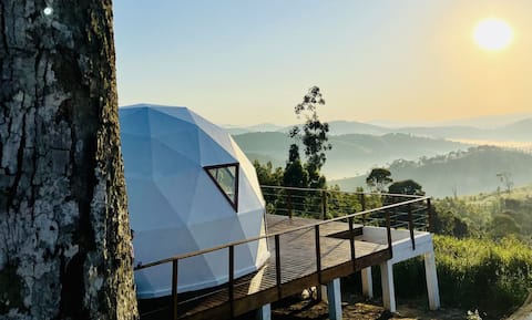 Panoramic Dome: Connect with the Horizon