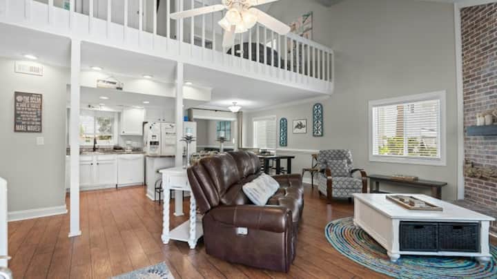 Dog Friendly 3br/2ba -Shore To Get Away- Corn Hole - North Myrtle Beach, SC