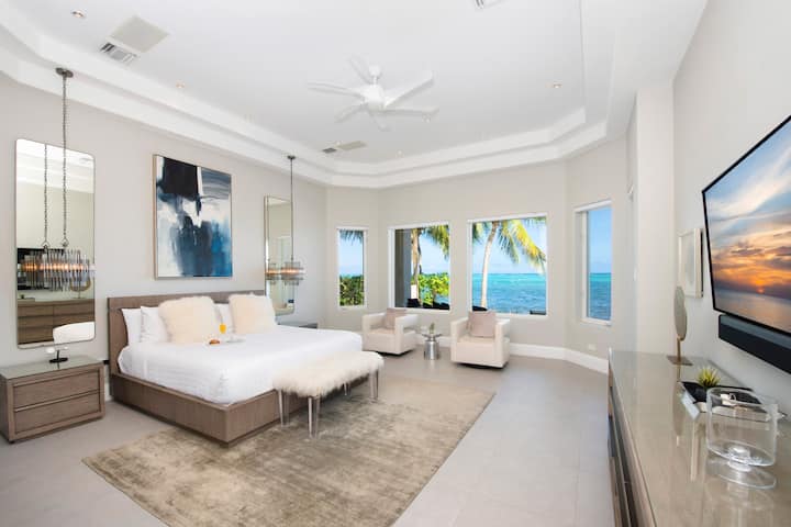 Spavaća soba 1 sa televizorom