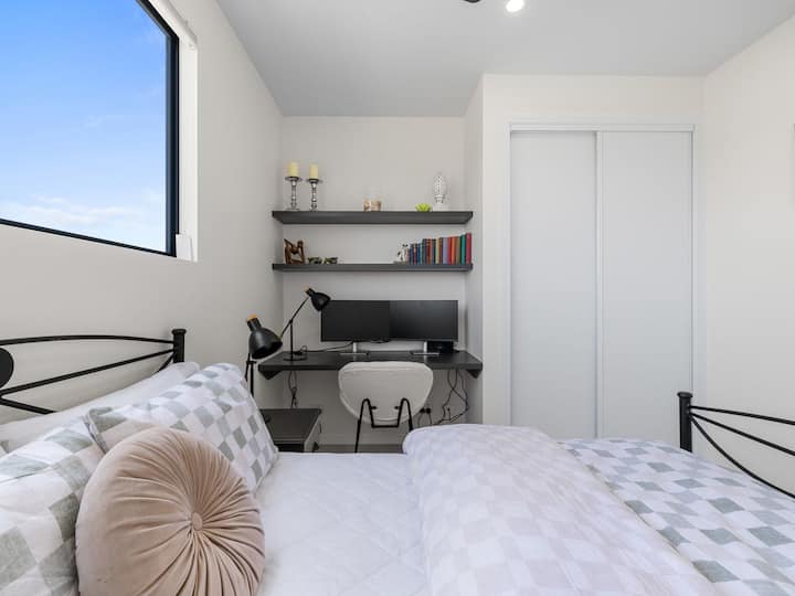 საძინებელი 4