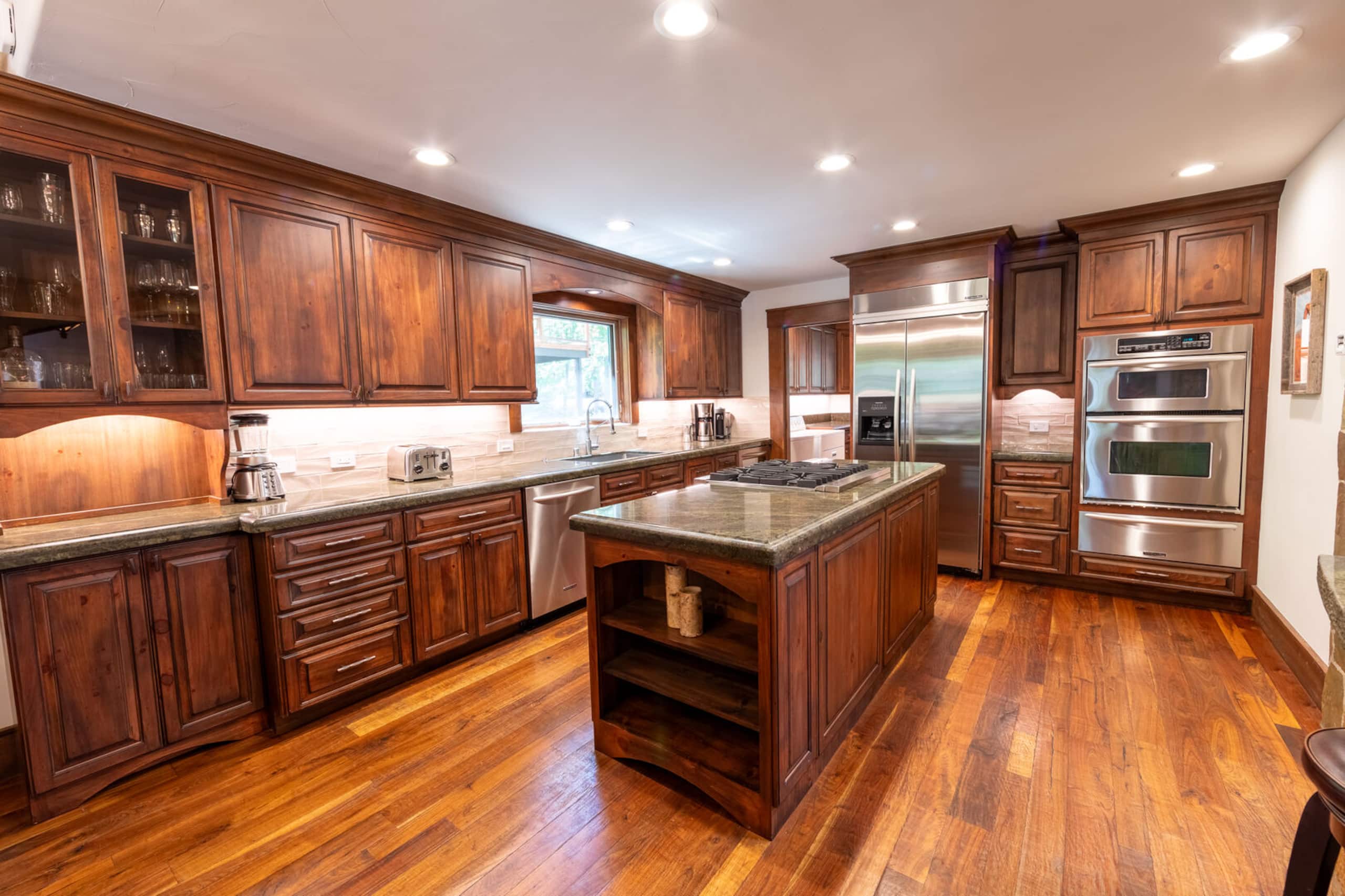 Family Retreat w/ Viking Kitchen & Fenced Yard - Photo 16