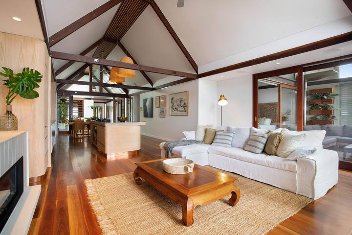 Luxury On The Bay – 2 x 3 Bedroom Apartments gallery image 5