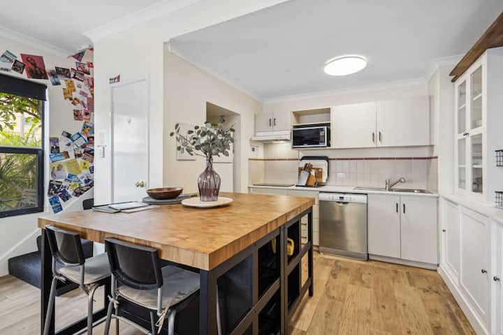 Family-Friendly Northbridge Stay w/ Pool & Parking