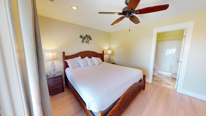 King საძინებელი მთავარ ქუჩაზე 