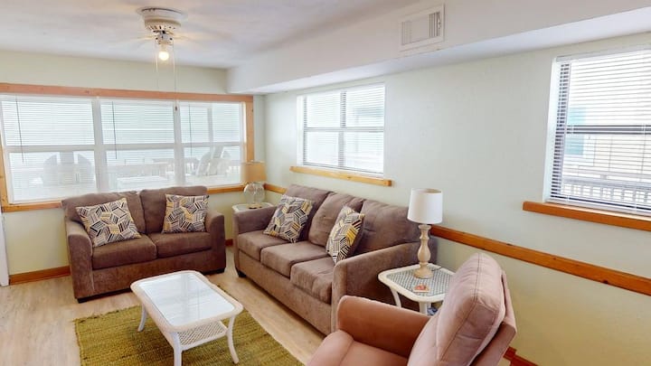 リセス バケーション Recess Vacation Recess A Gulf Front Triplex - Townhouses for Rent in Port St. Joe