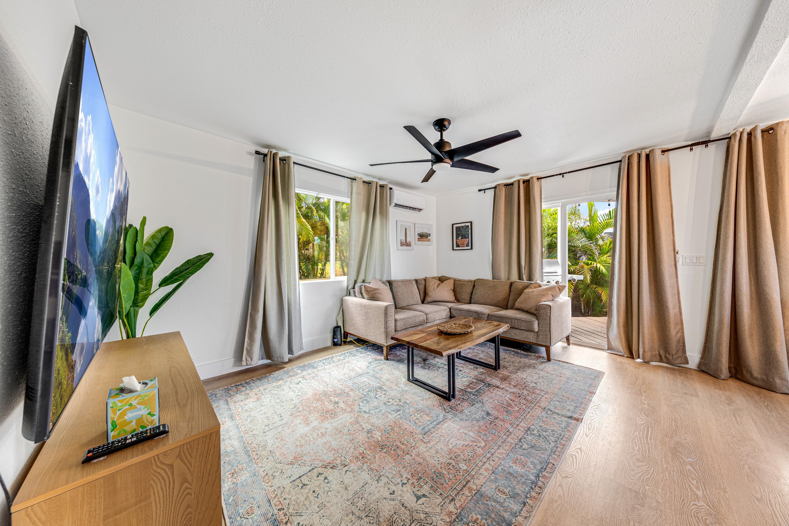 Home in Kailua-Kona · ★4.69 · 3 bedrooms · 5 beds · 2 private baths - Image 8