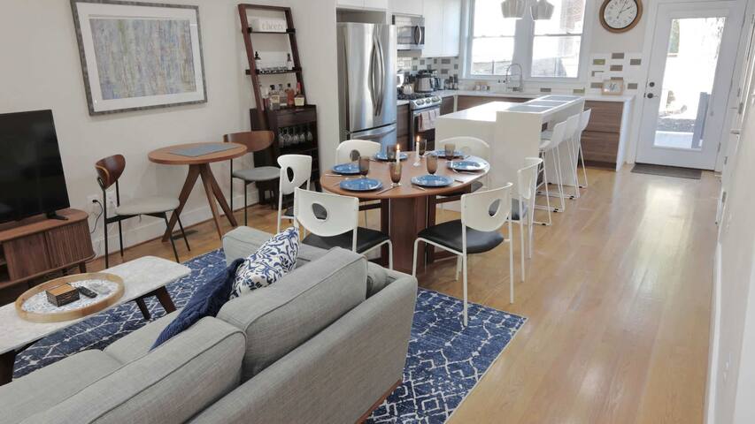 Anchored Abode – Family Friendly Cap Hill gallery image 5