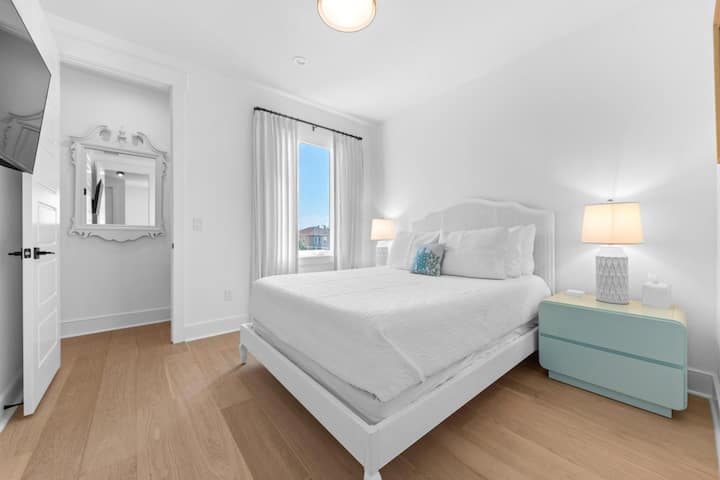 Queen Bedroom på tredje våningen