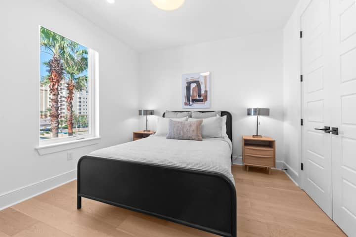 Queen Bedroom på tredje våningen