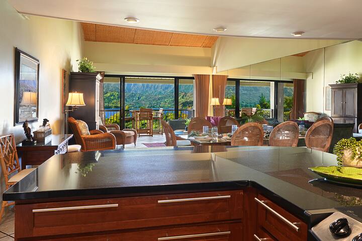 4BR Hanalei Bay Resort w/ Oceanviews, Pool & AC gallery image 4
