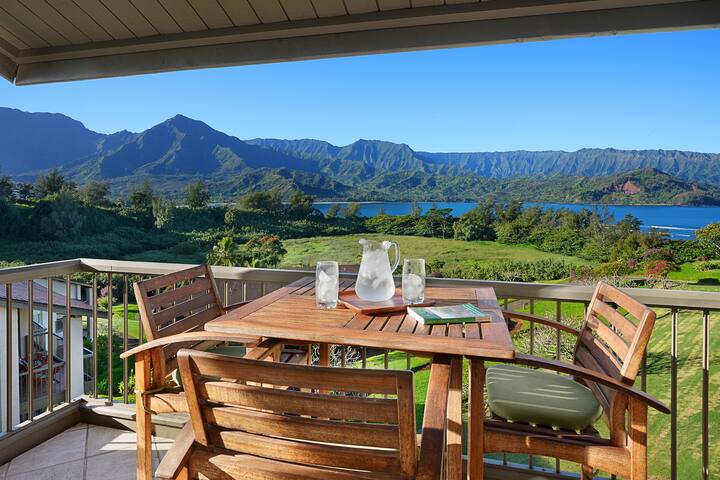 4BR Hanalei Bay Resort w/ Oceanviews, Pool & AC