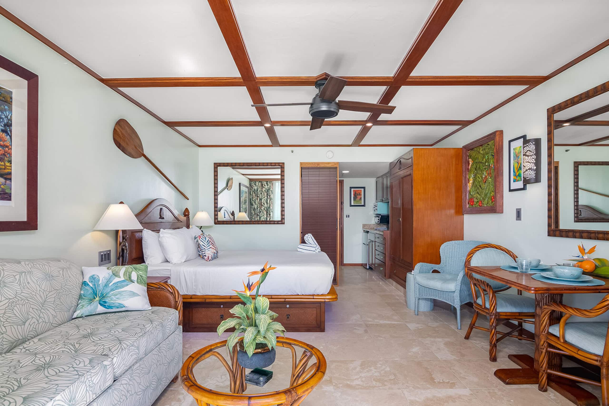Condo in Honolulu · ★4.67 · 1 bedroom · 2 beds · 1 private bath - Image 21
