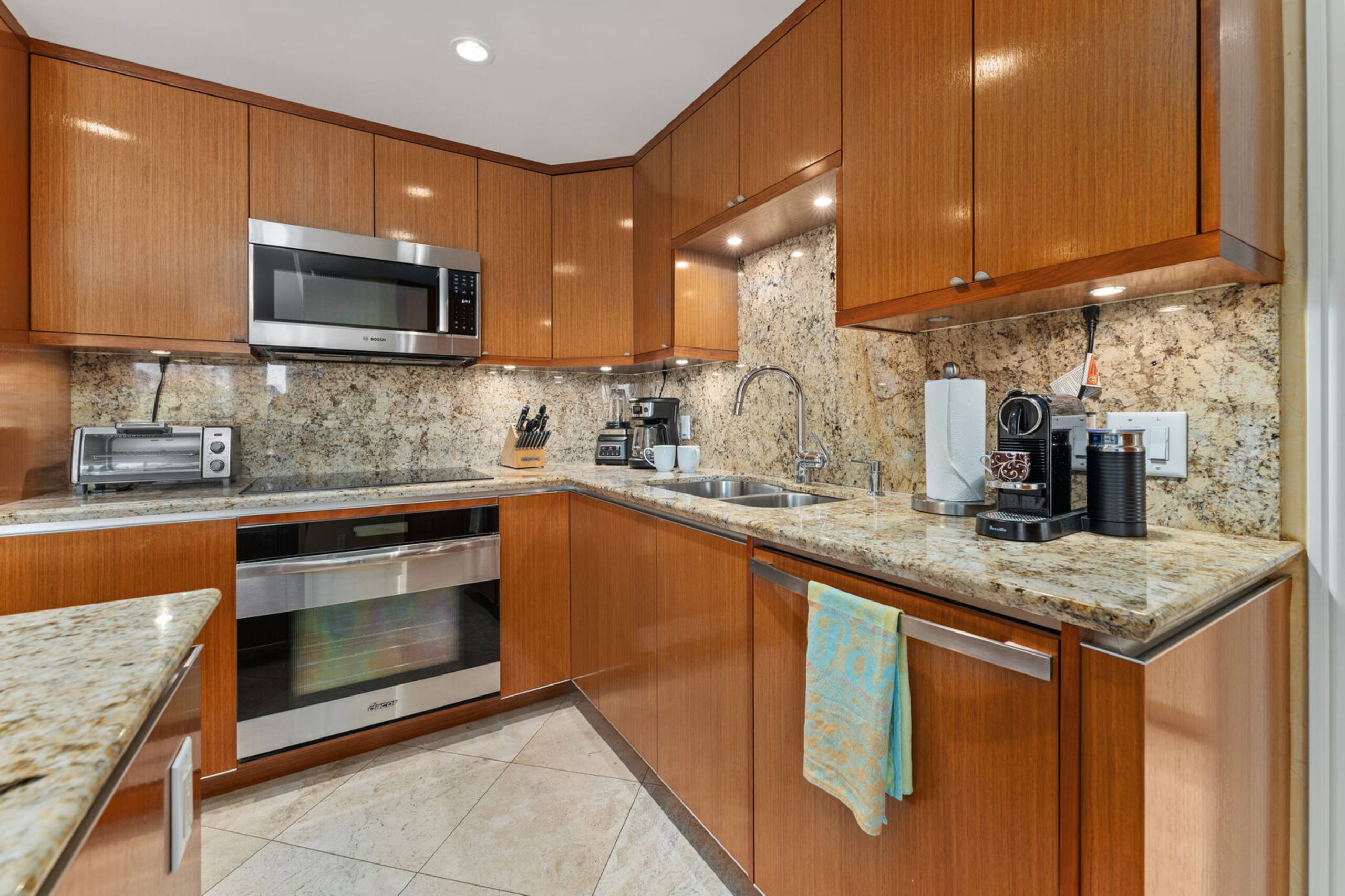 Beautiful central kihei two bedroom (MBG309) - Image 6