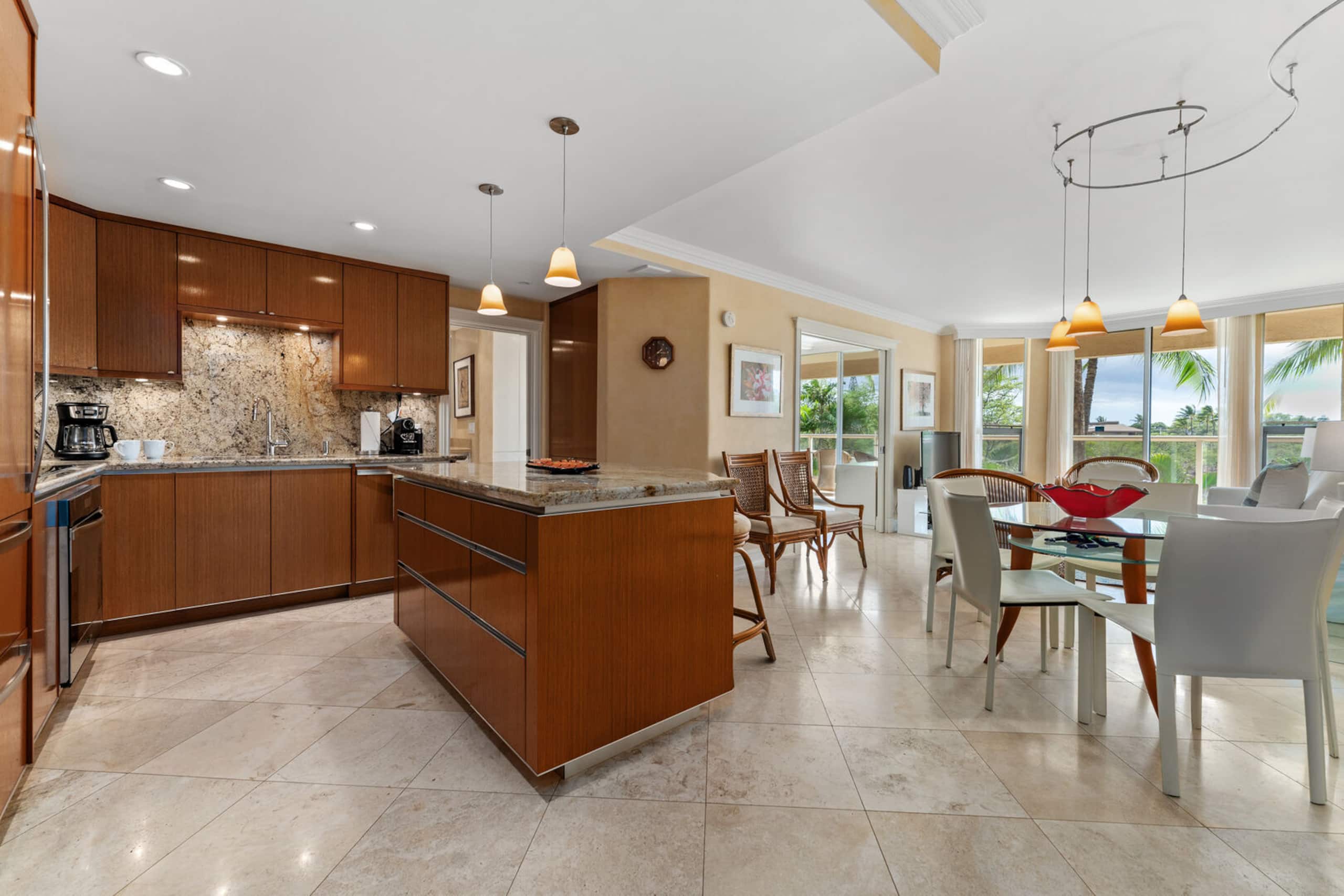Beautiful central kihei two bedroom (MBG309) - Image 1