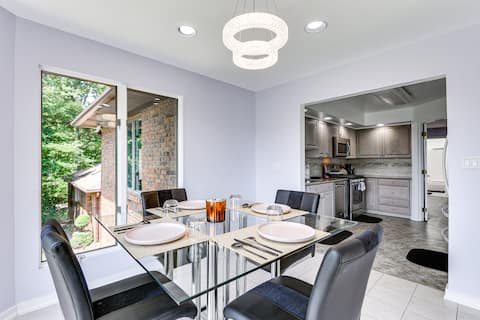 Bright Guest House: 15 Mi to Dtwn Baltimore!