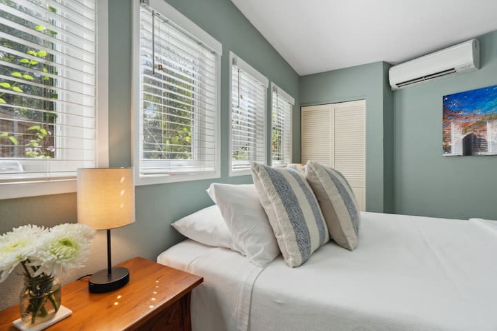 חדר אורחים שני למטה