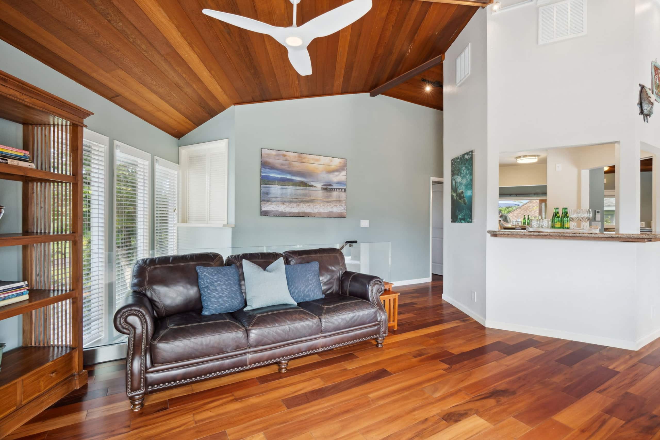 Home in Princeville · ★4.25 · 3 bedrooms · 3 beds · 3.5 baths - Image 25