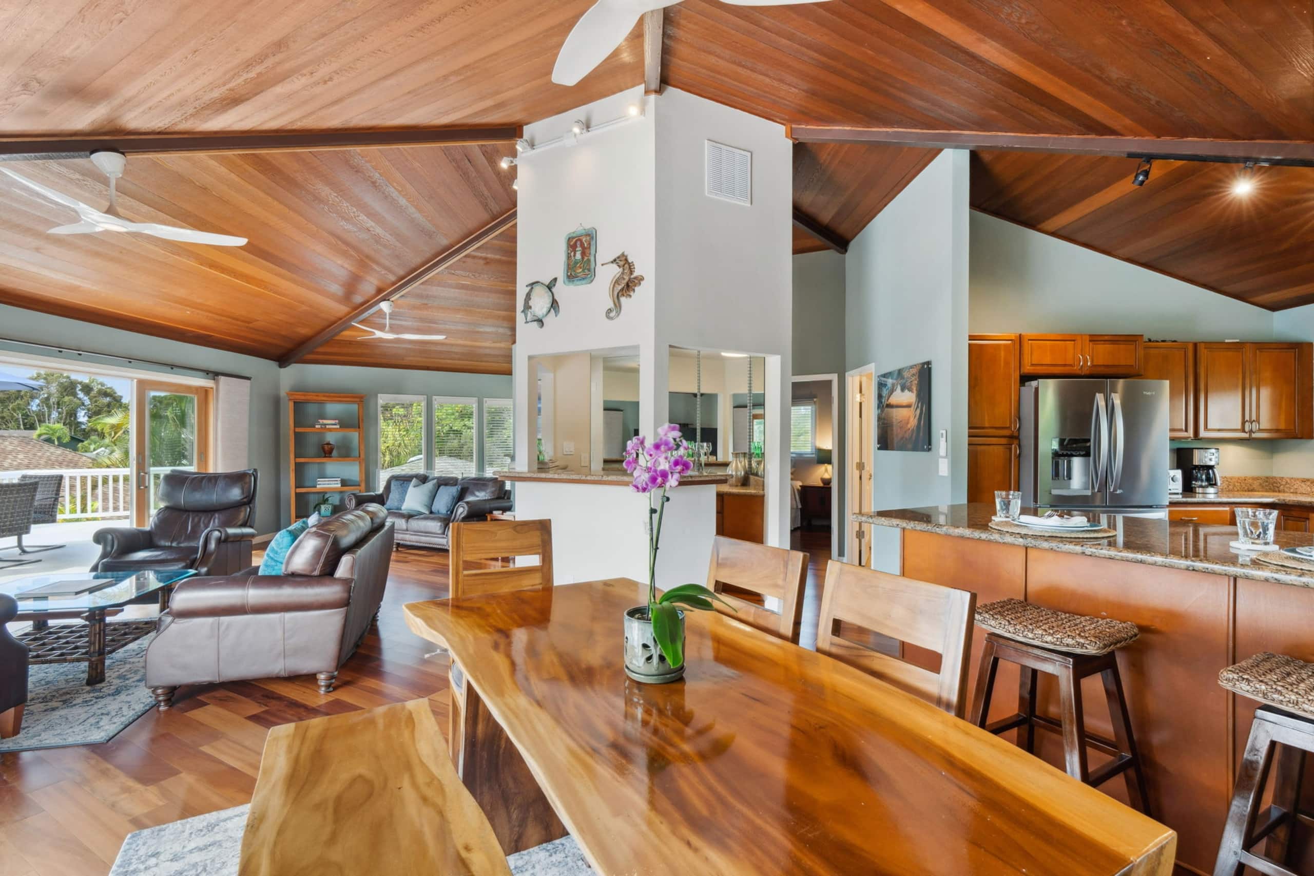 Home in Princeville · ★4.25 · 3 bedrooms · 3 beds · 3.5 baths - Image 1