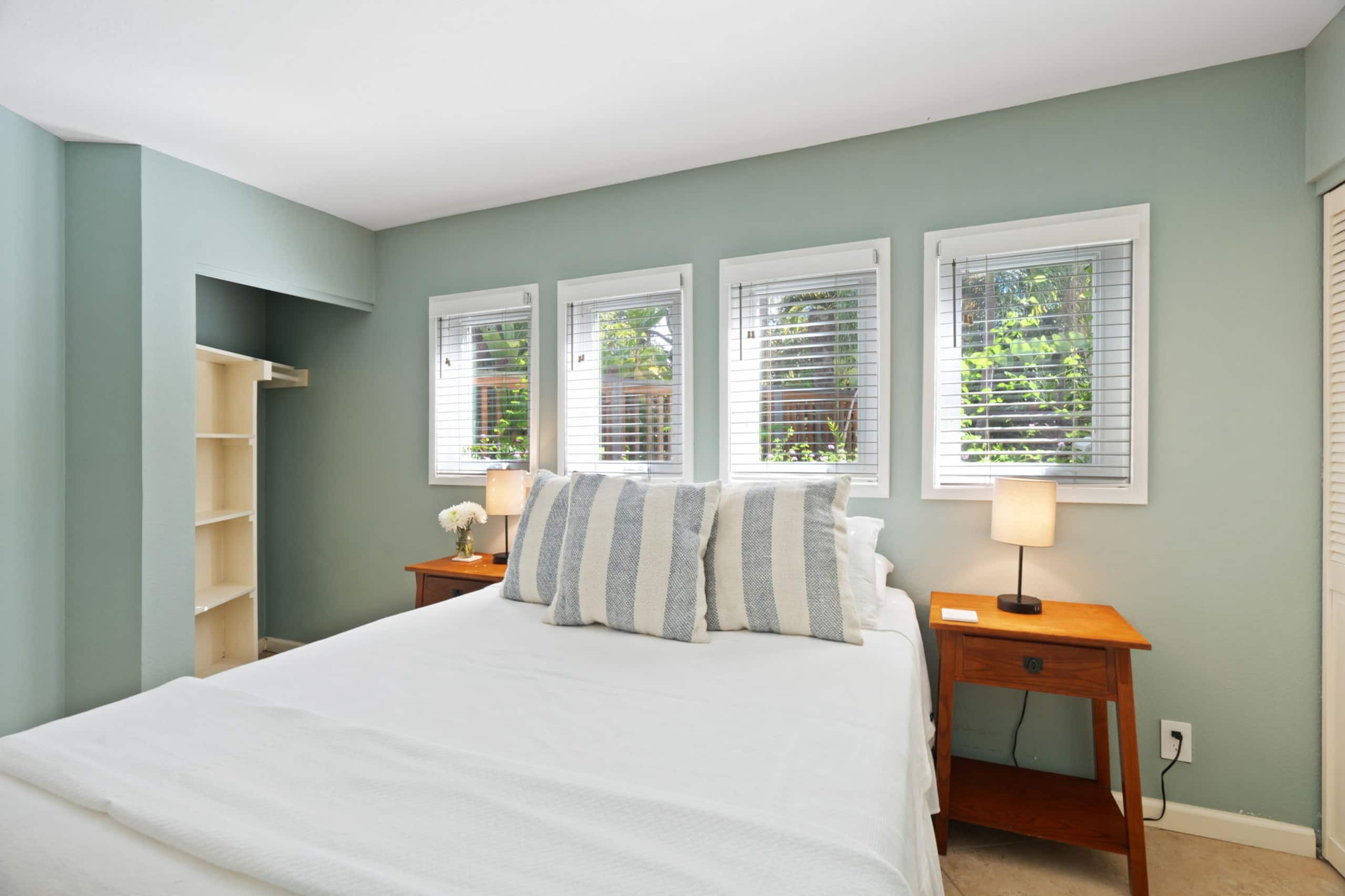 Home in Princeville · ★4.25 · 3 bedrooms · 3 beds · 3.5 baths - Image 20
