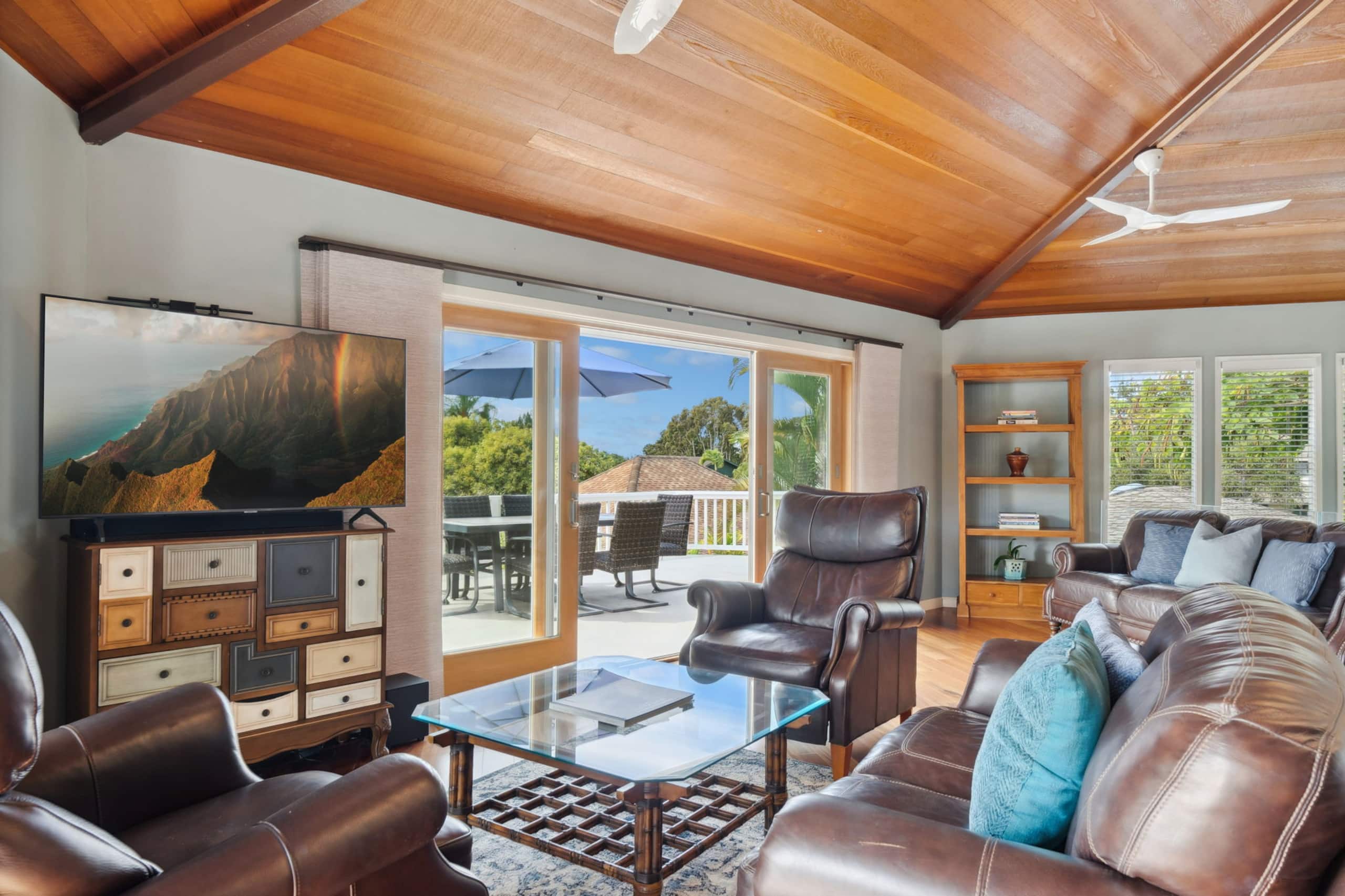 Home in Princeville · ★4.25 · 3 bedrooms · 3 beds · 3.5 baths - Image 28