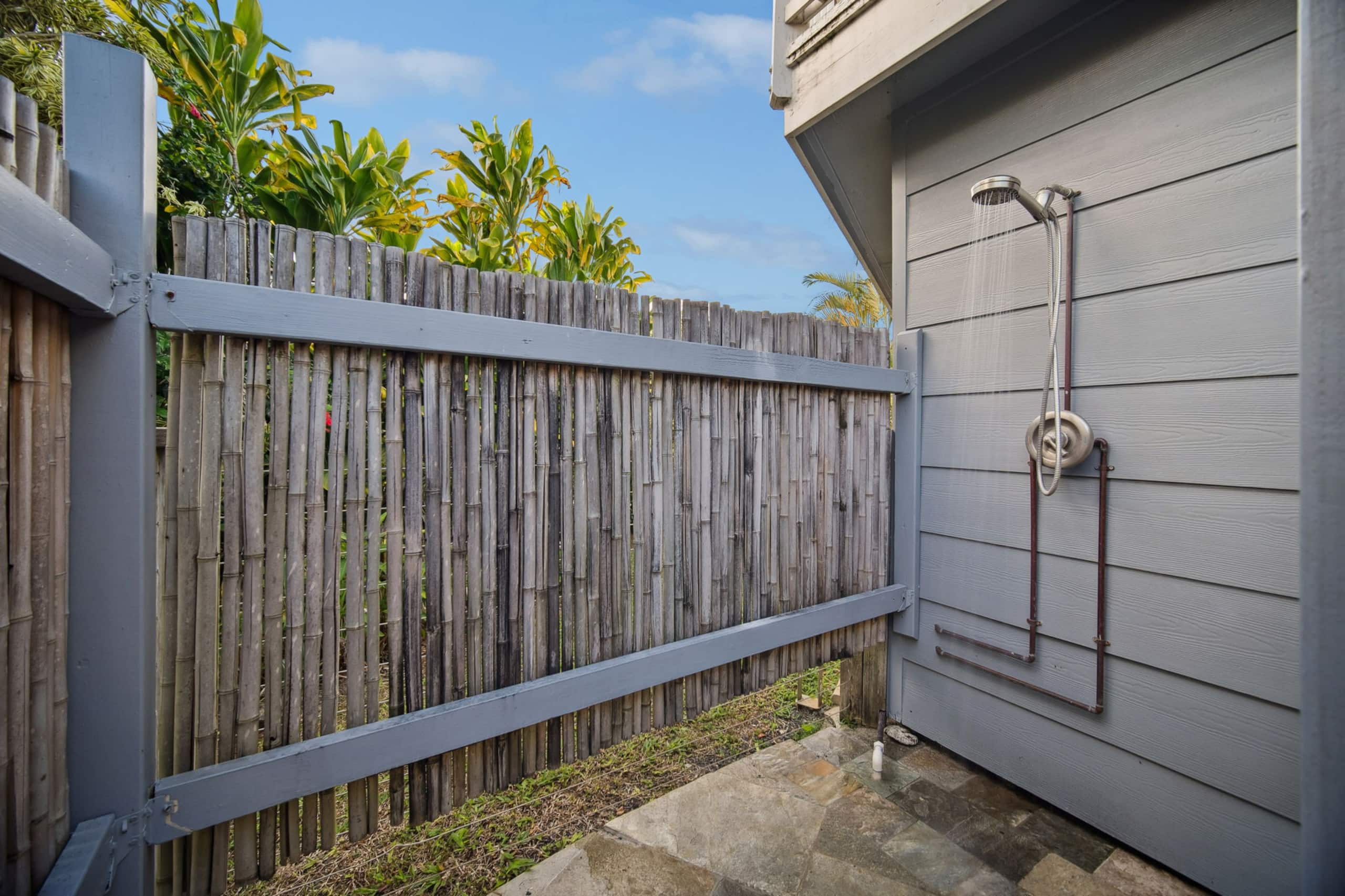 Home in Princeville · ★4.25 · 3 bedrooms · 3 beds · 3.5 baths - Image 53