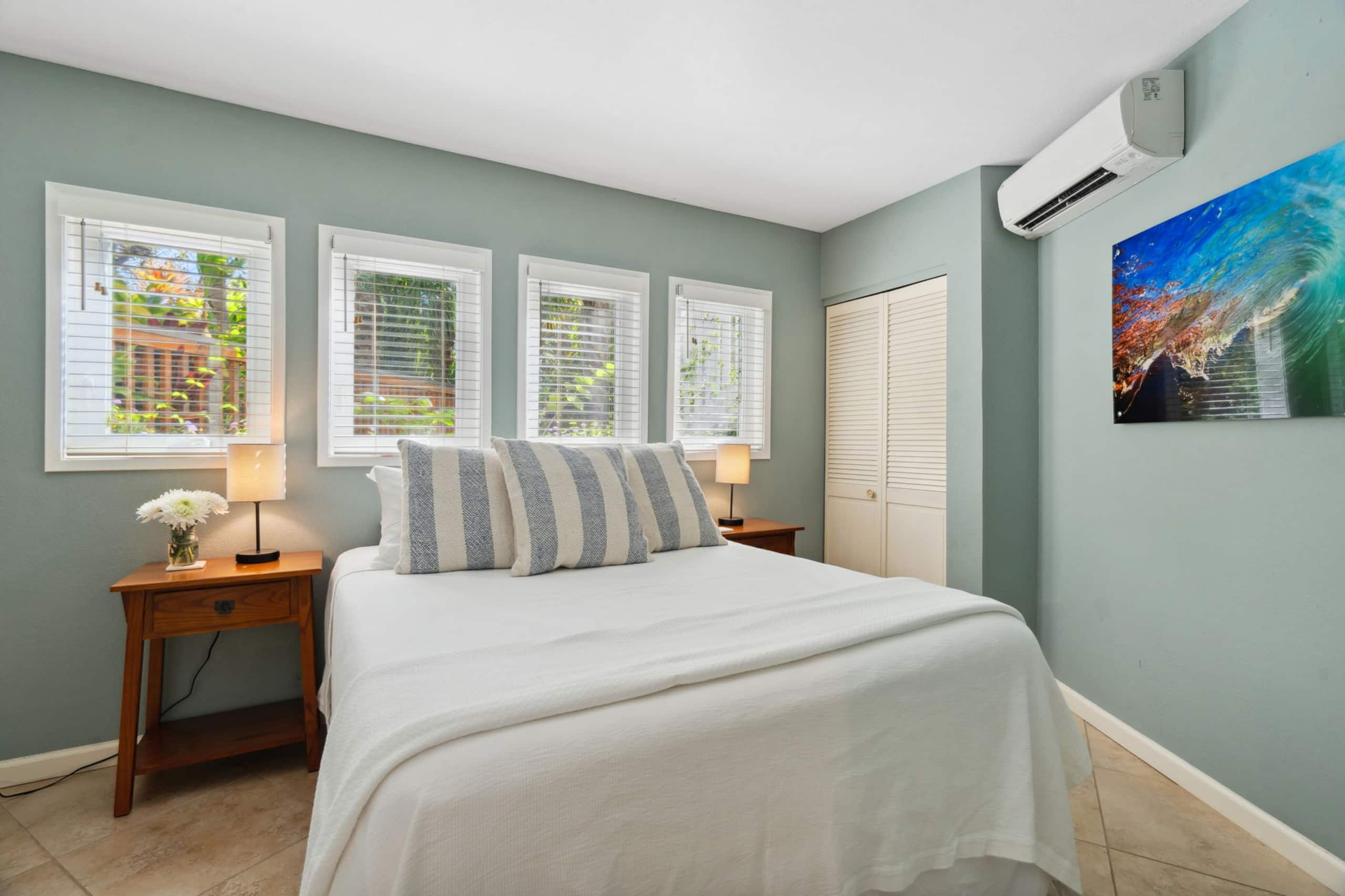 Home in Princeville · ★4.25 · 3 bedrooms · 3 beds · 3.5 baths - Image 19