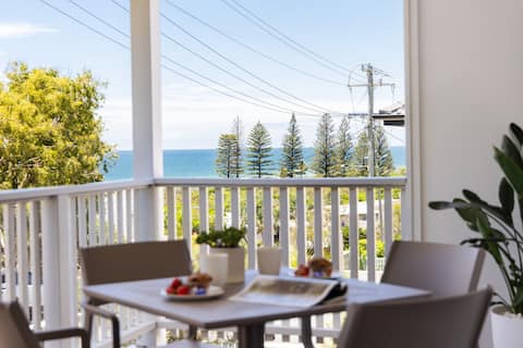 Top Airbnb: OCEAN VIEW - beach house, steps to Beach & shops in Peregian Beach