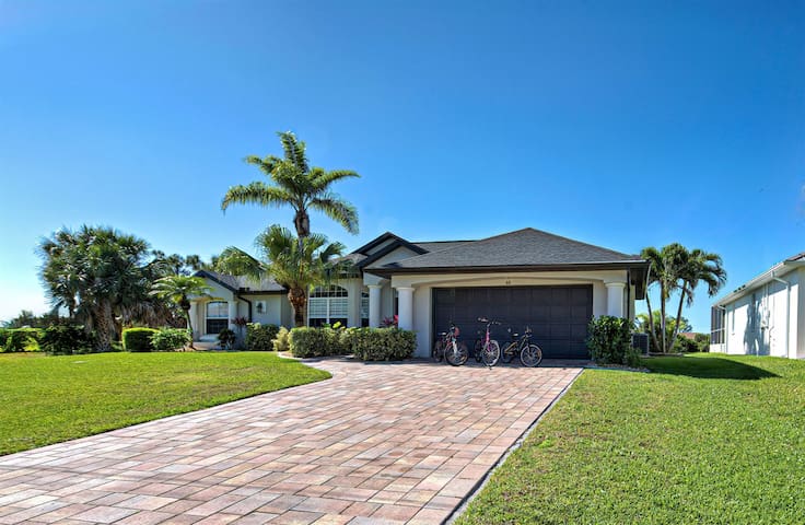 Sunny Dreams Factory managed Airbnb listing 3