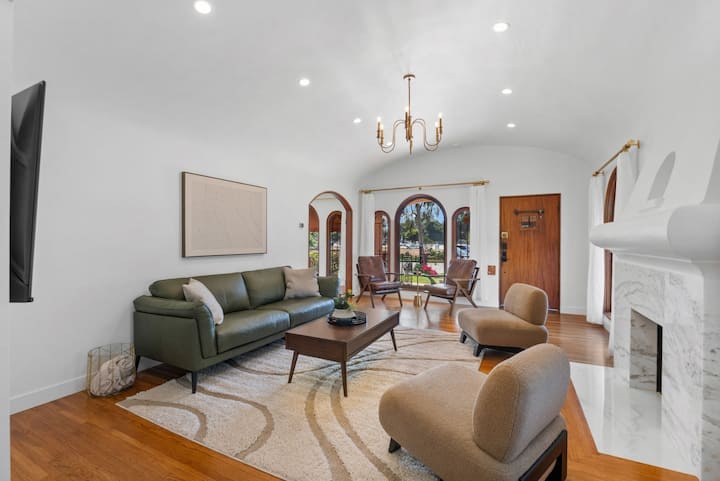 Parkside By Coastline Vacation Rentals - San Diego, CA