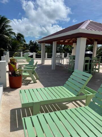 Ashton Court Belize: Condo gallery image 3