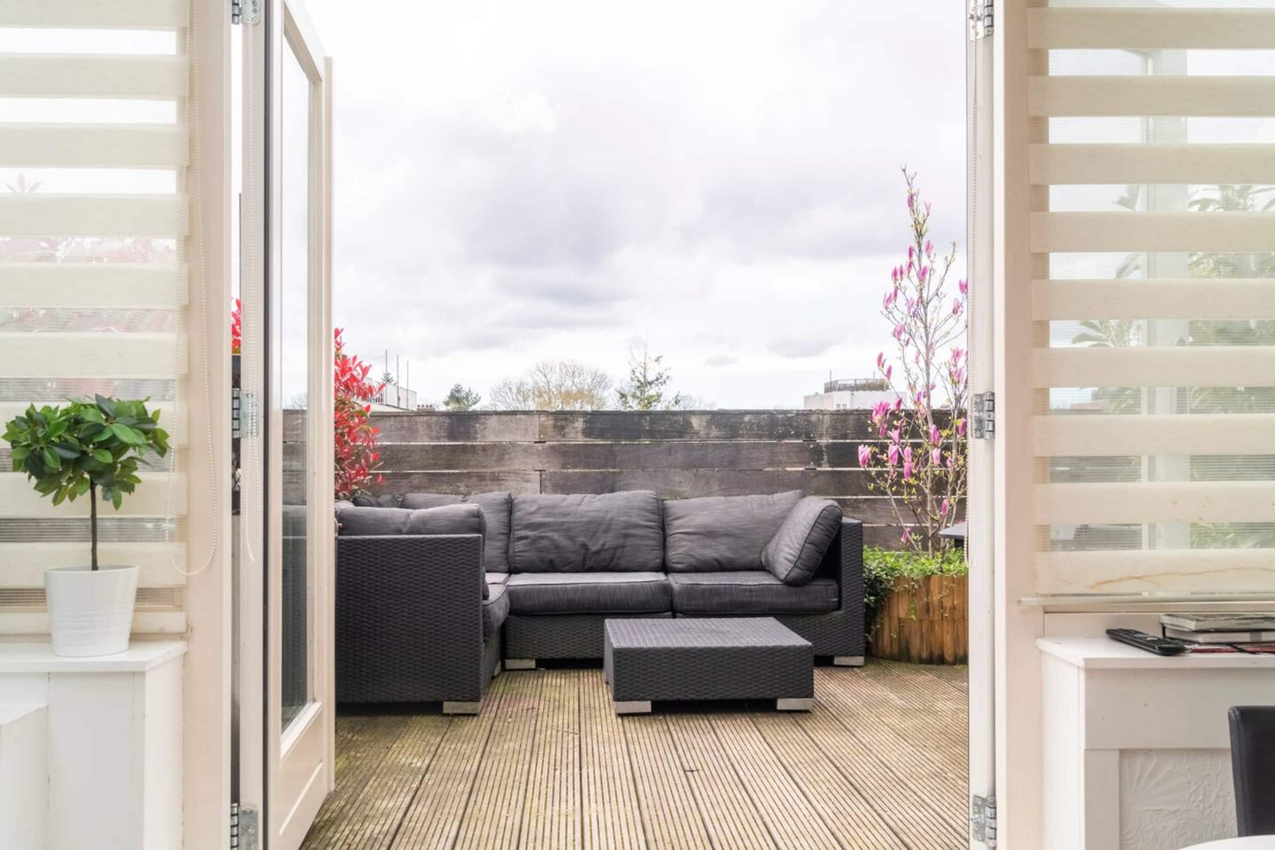 BEAUTIFUL Roof Terrace apartment!!! - Photo 7