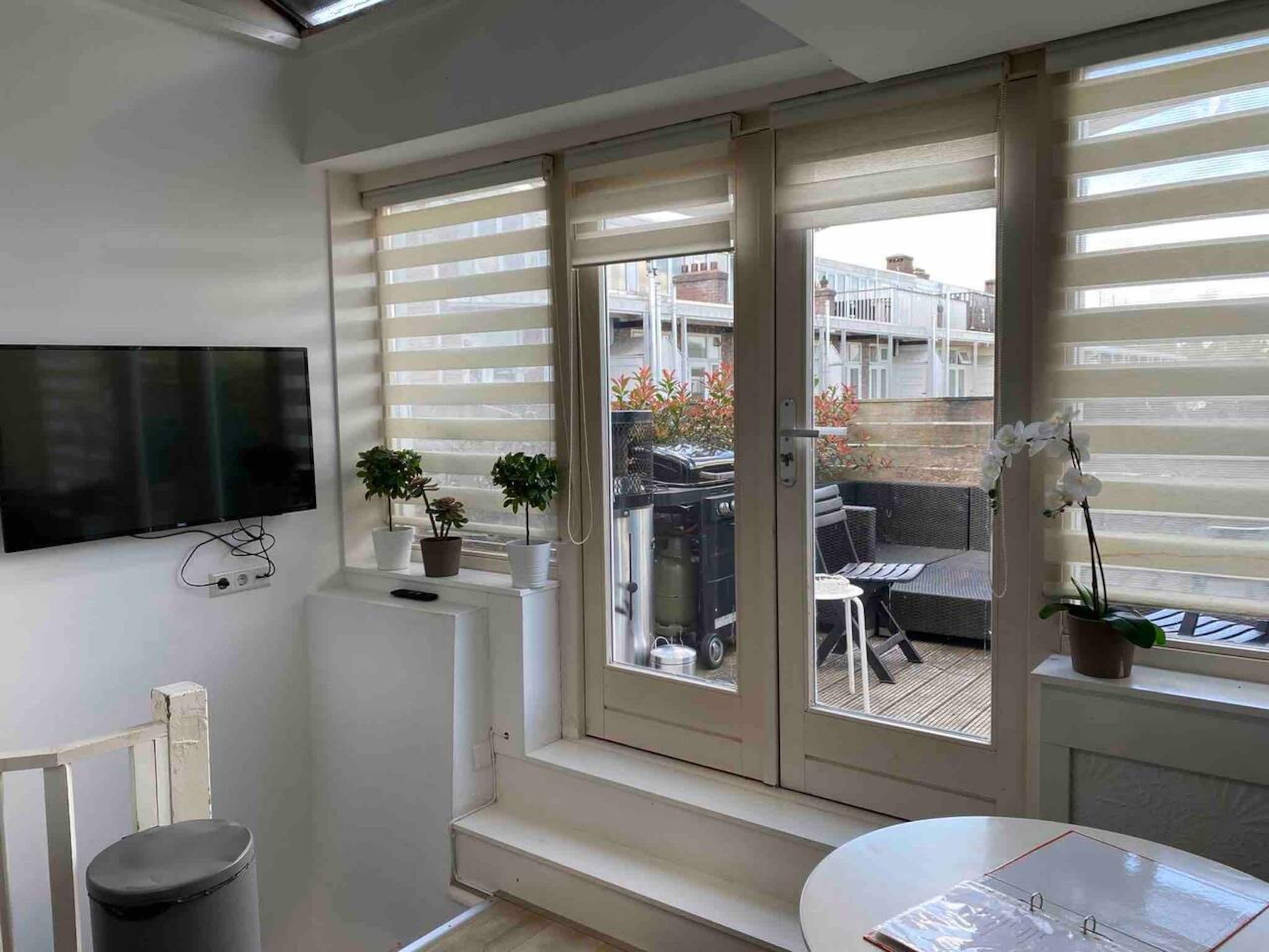 BEAUTIFUL Roof Terrace apartment!!! - Photo 12