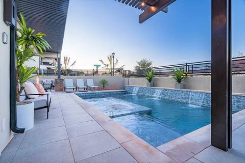30-31| 2 large homes * Sleeps 50! * Private Pools