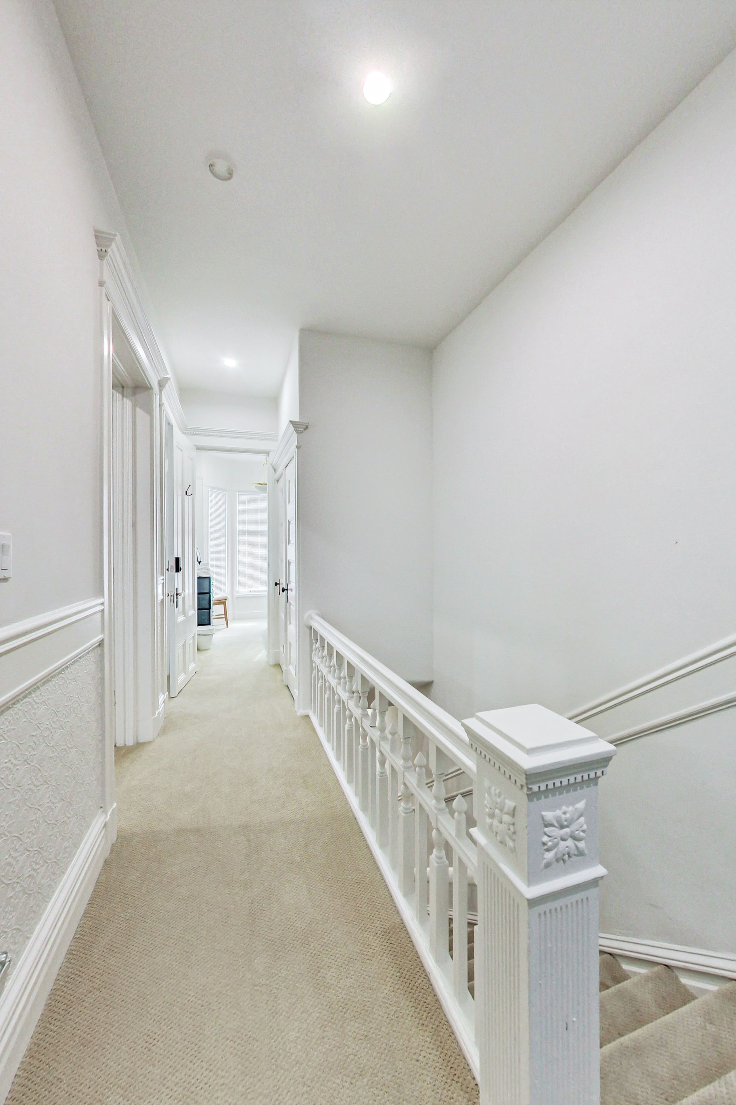 Home in San Francisco · ★5.0 · 5 bedrooms · 5 beds · 1.5 baths - Image 10