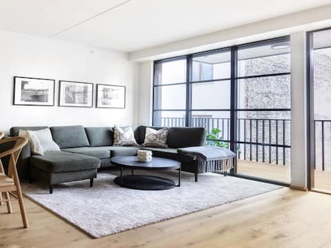 Brand new 3 BR urban condo in central Oslo 970 ft2