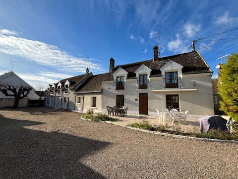 Large capacity gite - 10 min from Beauval Zoo