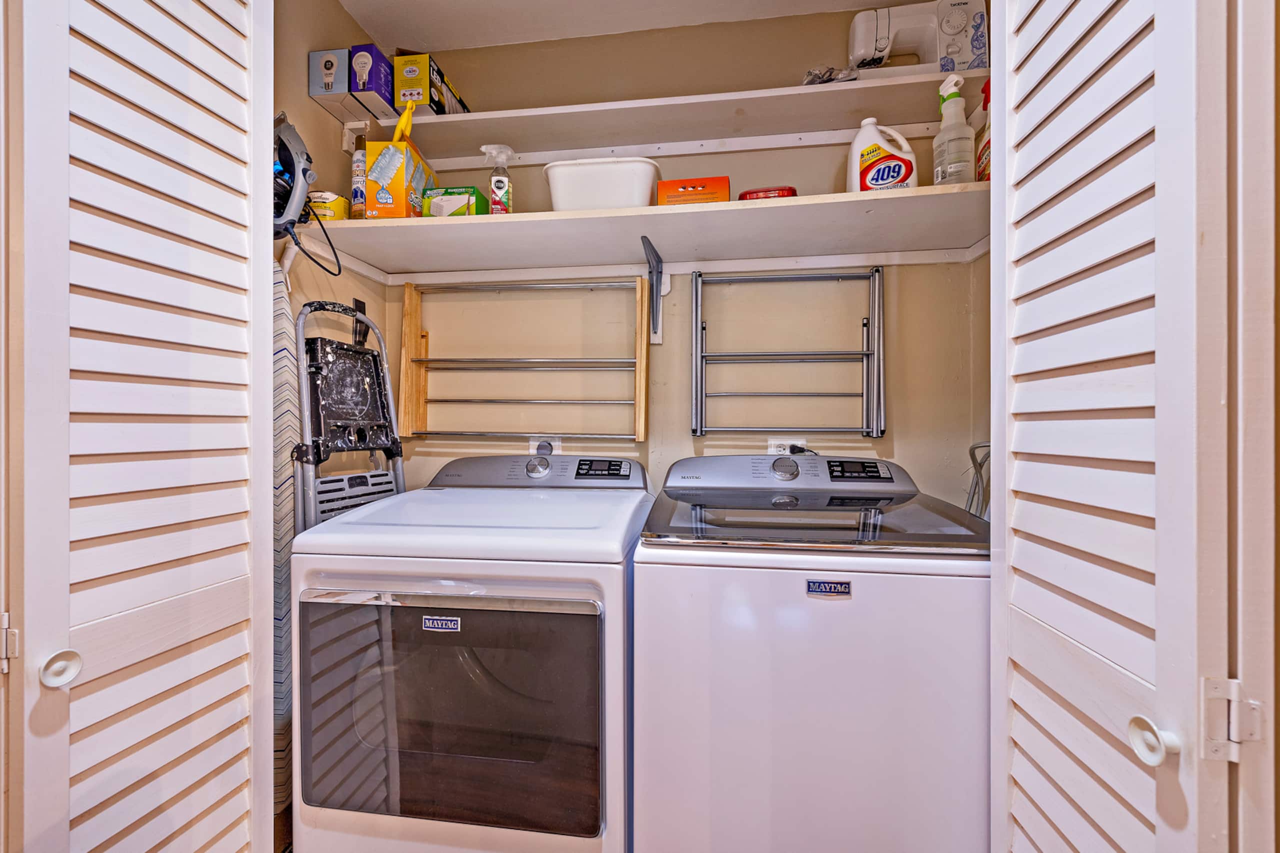 Kaanapali Royal Q202 Modern 2BD Near Beach wPool - Image 31