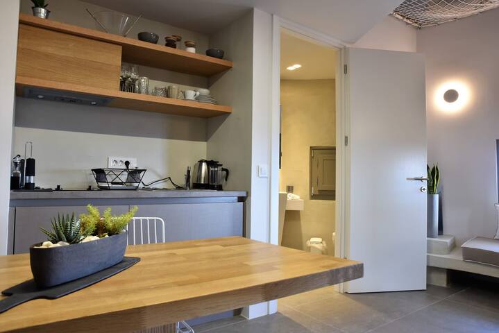 Sunrise Villa private plunge pool by Horizon Hills gallery image 5