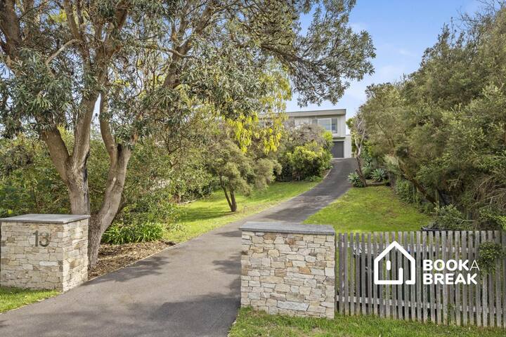 Banksia Beach Retreat