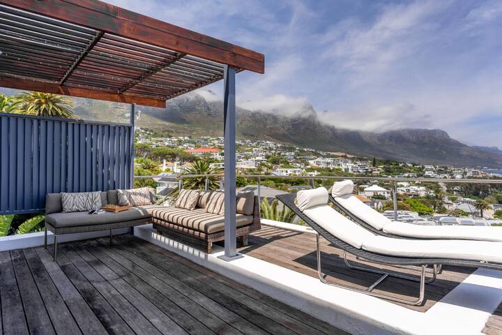 View Talay Apt – Panoramic Views & walk to beach gallery image 4