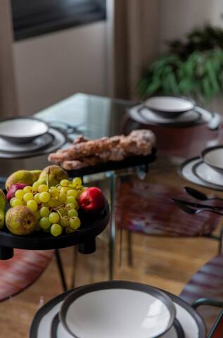 Huge Apartment on Oxford Street- Central London gallery image 5