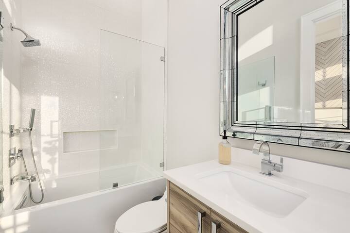 Grayt Joy|Private Community Beach Access|Gulf View