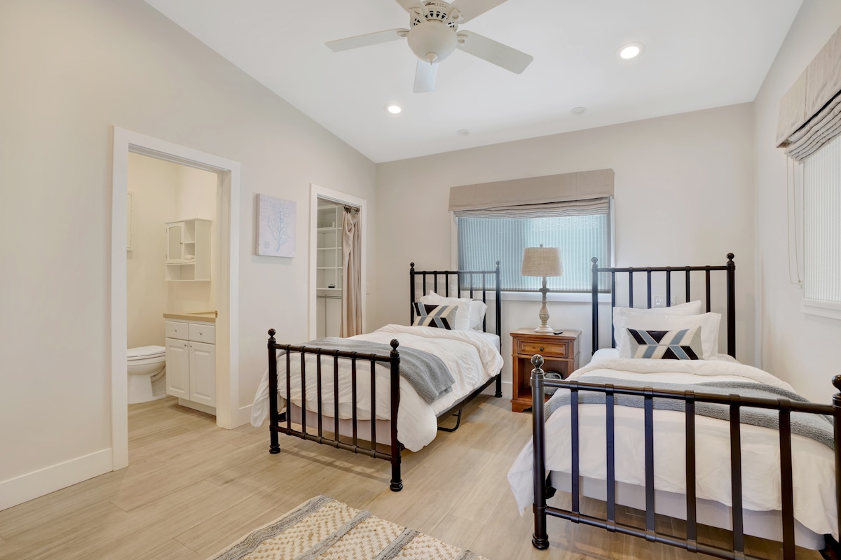 3 miegamasis dvivietis