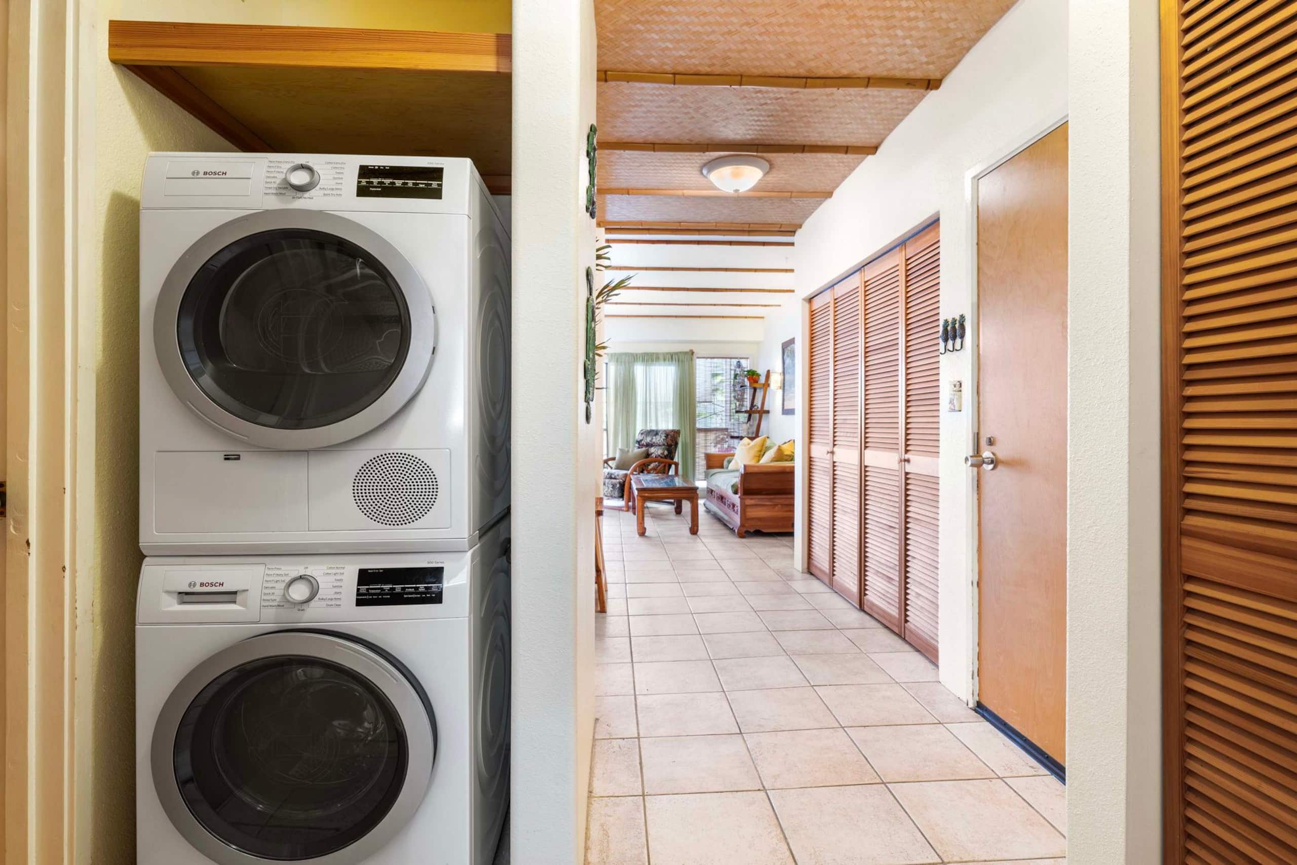 Condo in Kailua-Kona · ★4.7 · 1 bedroom · 2 beds · 1 private bath - Image 15