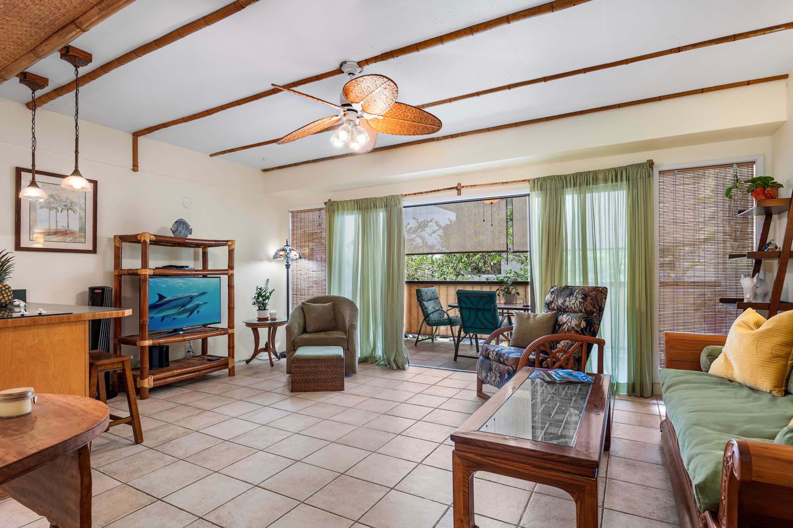 Condo in Kailua-Kona · ★4.7 · 1 bedroom · 2 beds · 1 private bath - Image 6