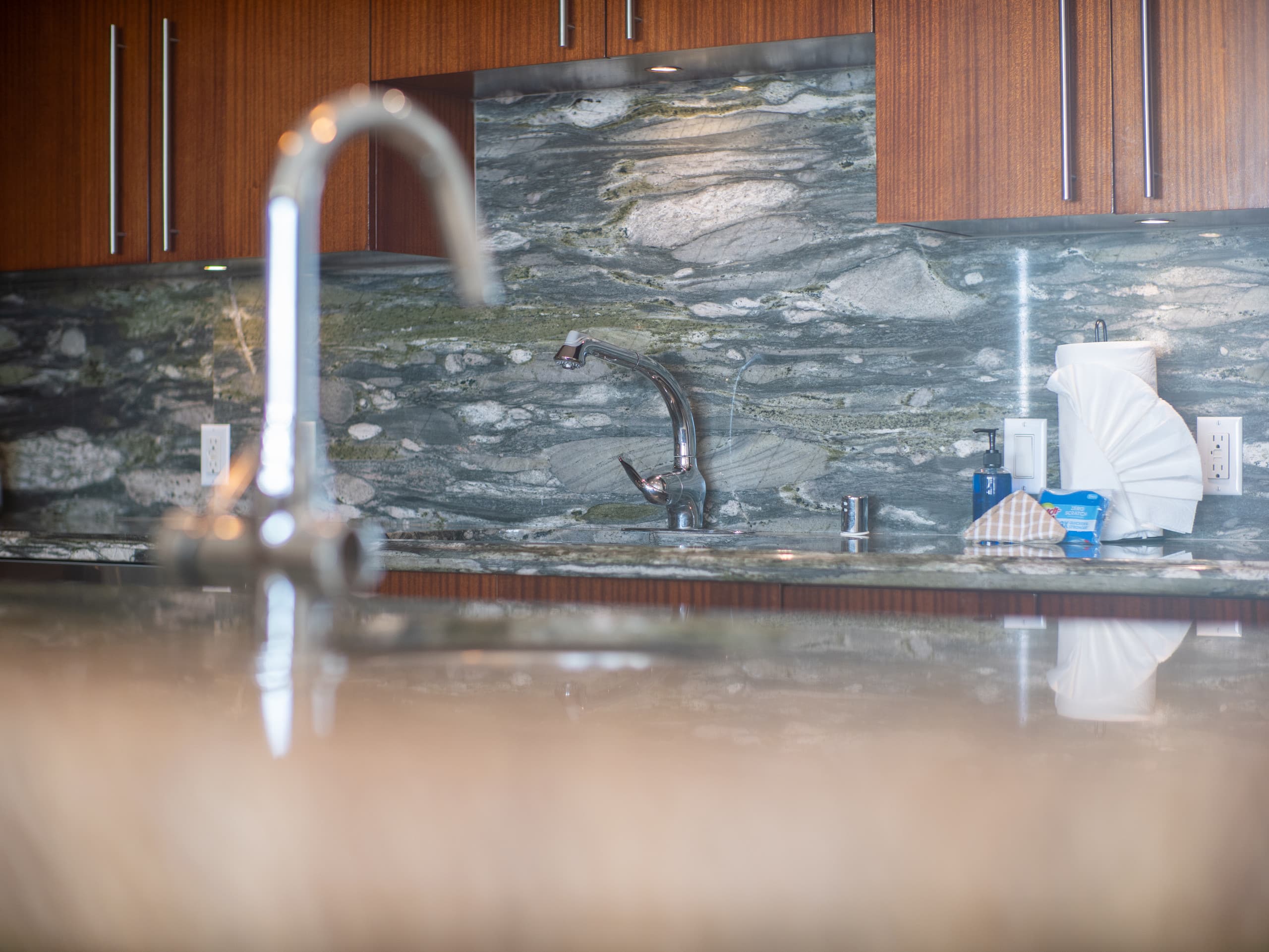 Home in Lahaina · ★4.75 · 3 bedrooms · 4 beds · 3 baths - Image 9