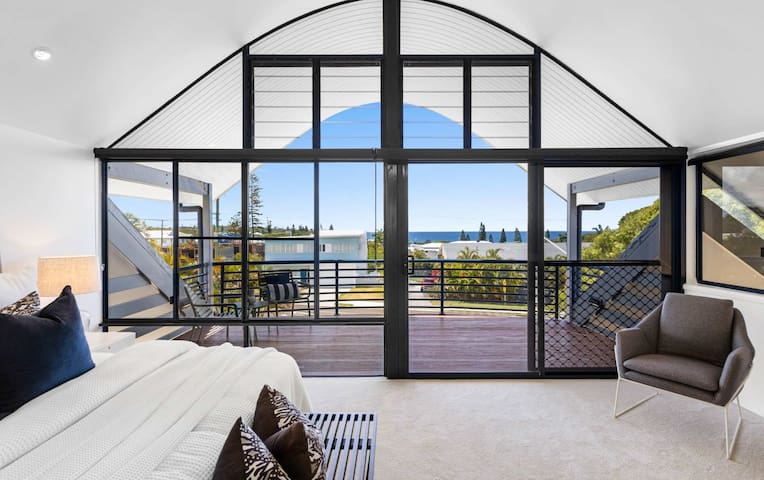 Kings Beach Break: Great for Group Getaways gallery image 2